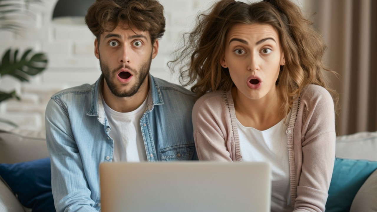 Client préparant un rendez-vous avec La Maison du Prêt