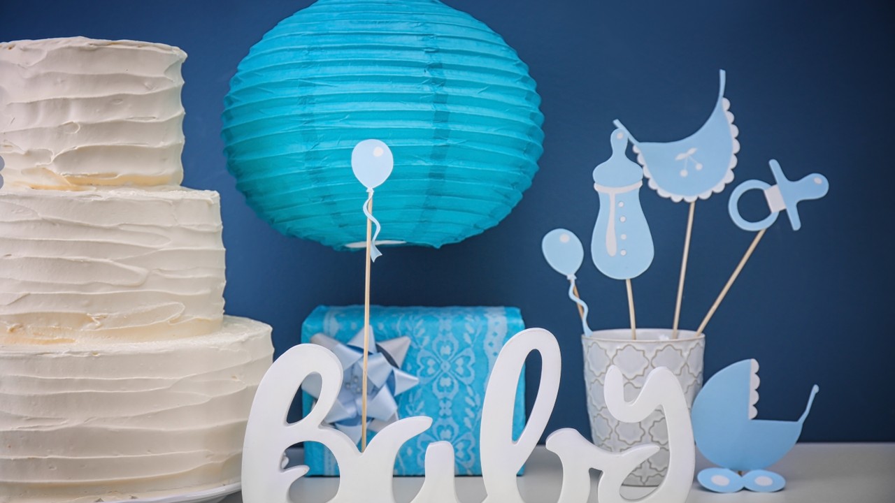 Baby shower et préparation d’une cérémonie de baptême